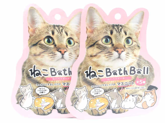 recyclable high barrier custom shaped pouches 10